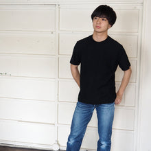 画像をギャラリービューアに読み込む, 憲法黒(けんぼうくろ)色 吊り編み オーガニックコットン Tシャツ 半袖/長袖